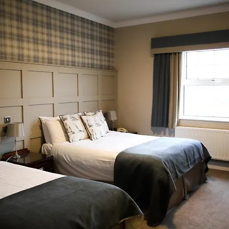 Hotel Mulroy Woods 4*