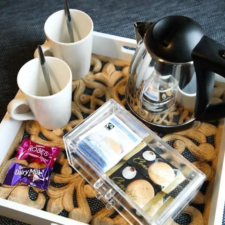 Mulroy Woods מלון 4*