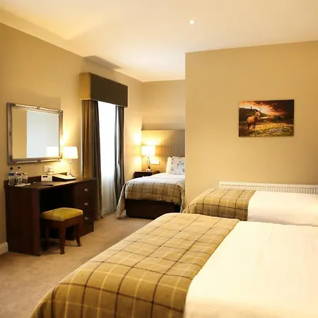 Hotel Mulroy Woods 4*