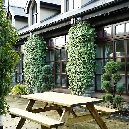 Hotel Mulroy Woods 4*