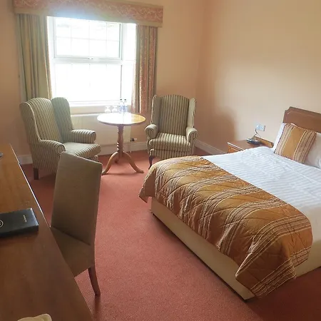 Hotel Mulroy Woods
