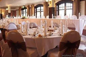 Hotel Mulroy Woods