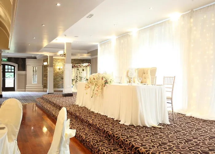 Mulroy Woods 4* Milford