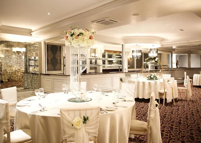 Mulroy Woods Hotel 4*