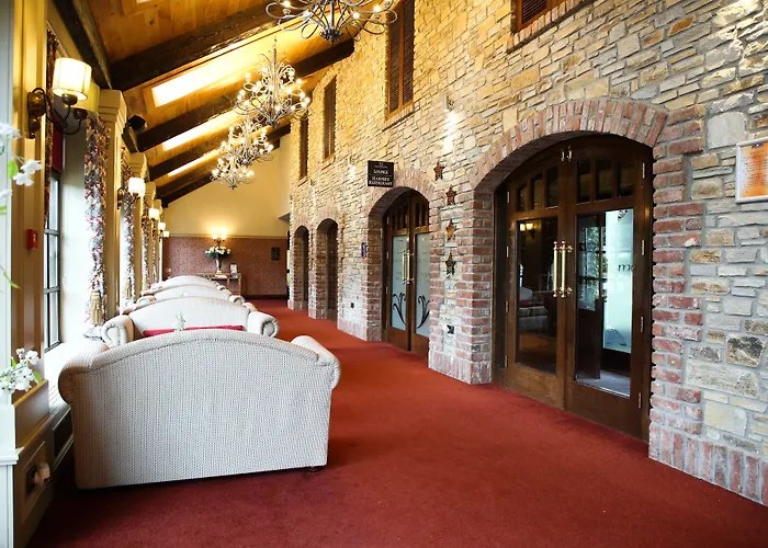 Hotel Mulroy Woods 4*